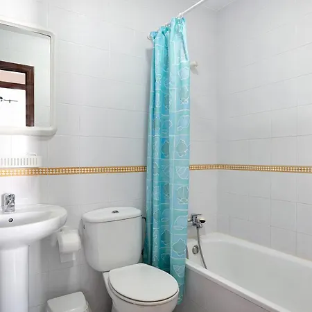 Apartamento Piso Fábrica - Solo Familias Conil De La Frontera