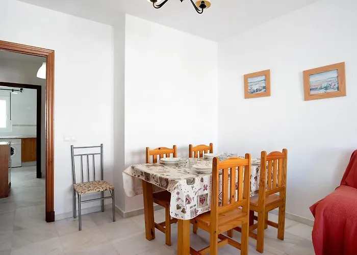 Piso Fabrica - Solo Familias Conil De La Frontera